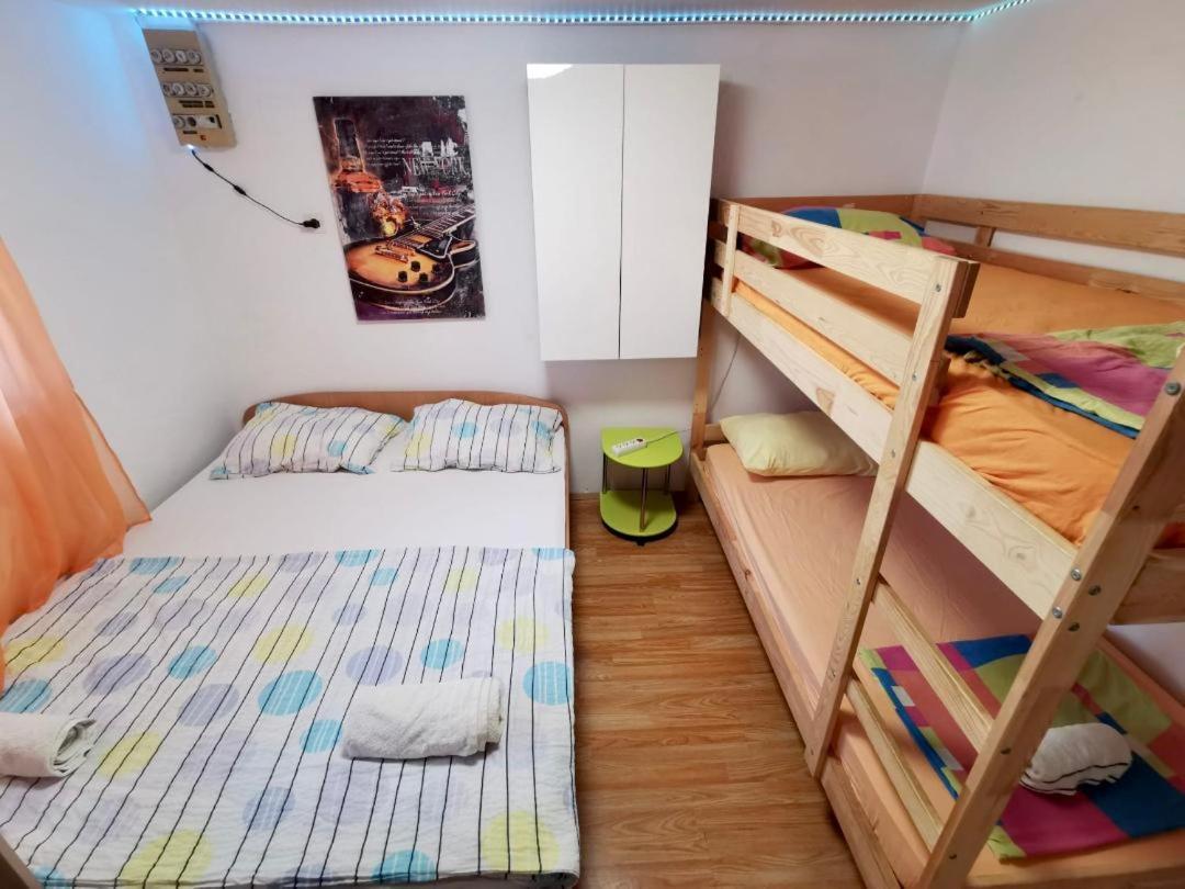 Unique Apartments Malinska Ngoại thất bức ảnh