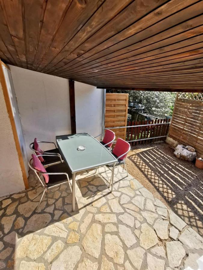 Unique Apartments Malinska Ngoại thất bức ảnh