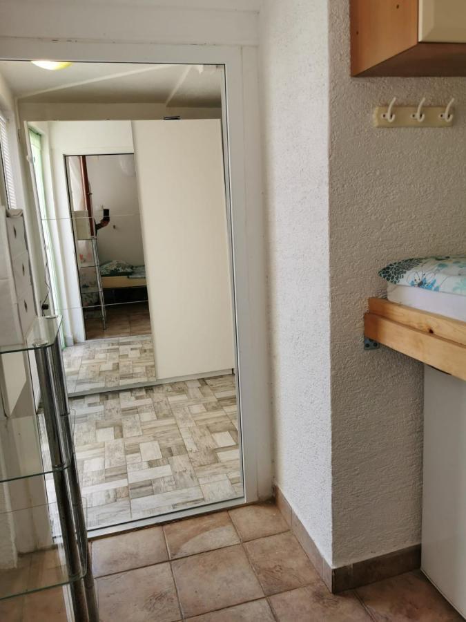 Unique Apartments Malinska Ngoại thất bức ảnh
