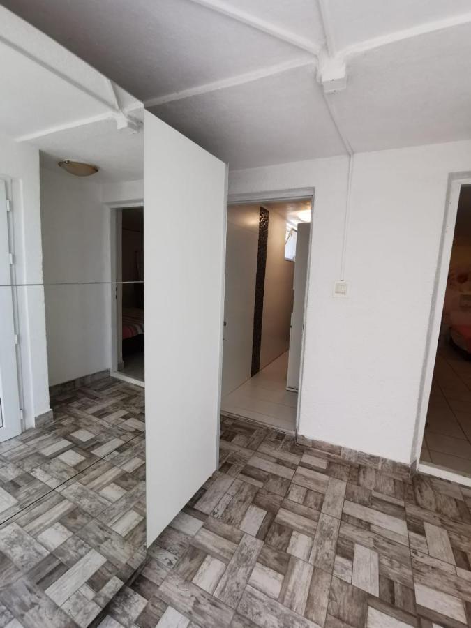 Unique Apartments Malinska Ngoại thất bức ảnh