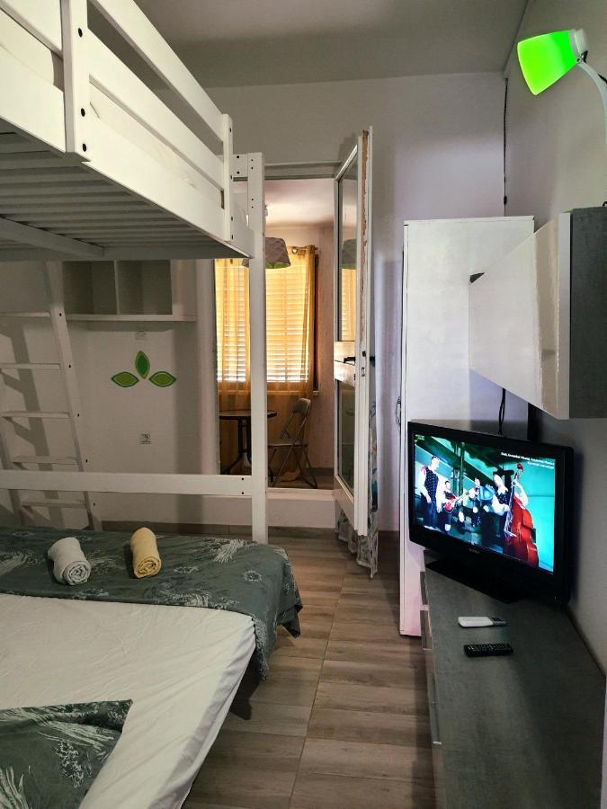 Unique Apartments Malinska Ngoại thất bức ảnh
