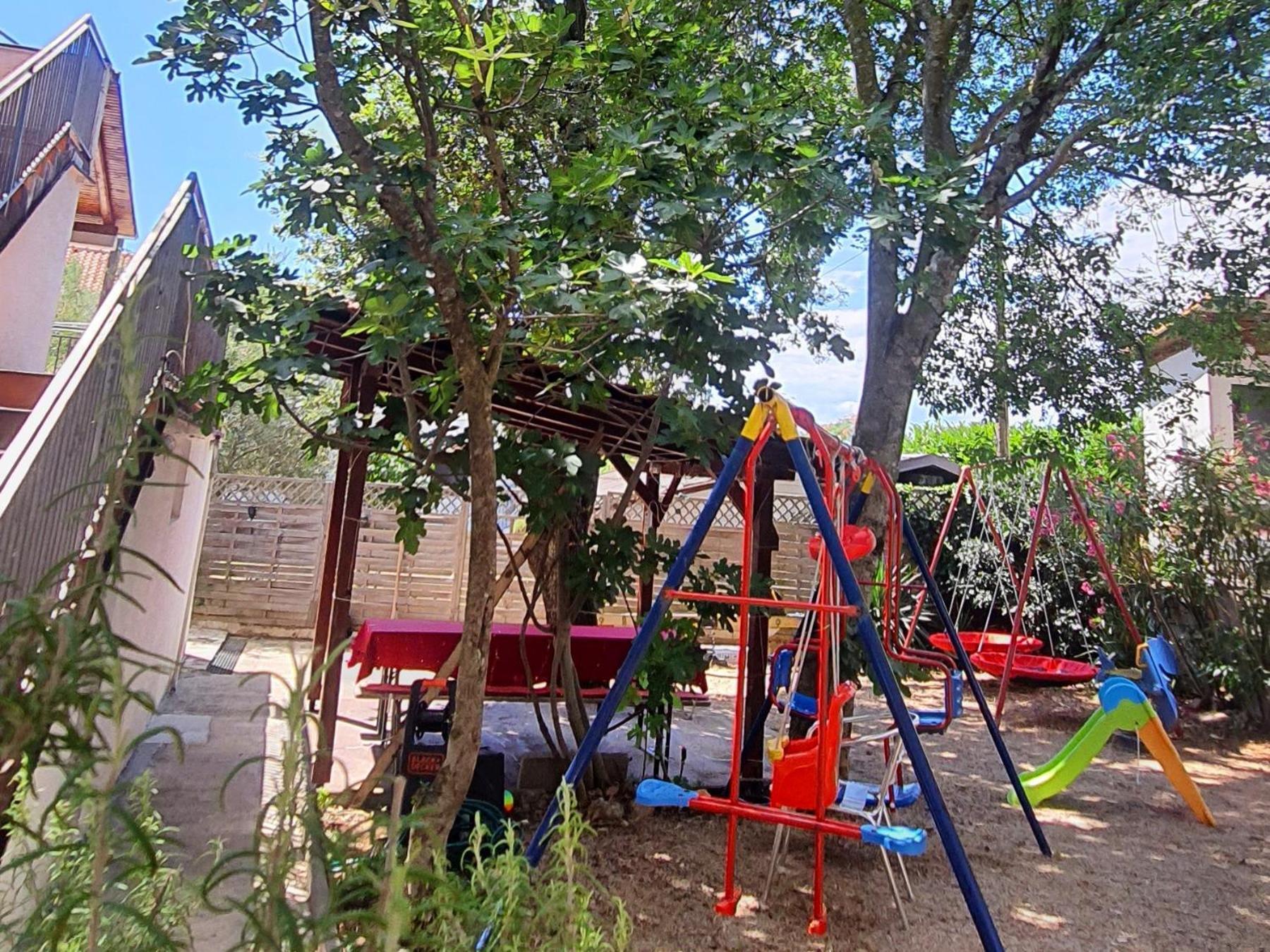 Unique Apartments Malinska Ngoại thất bức ảnh